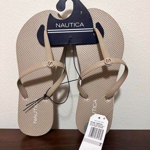 Women's size 7 Nautica Flip flop t-strap sandals in beige